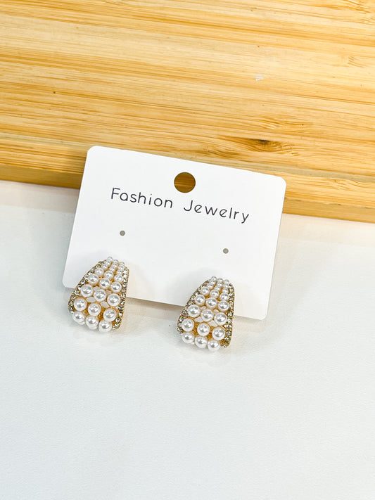 ETC-ARE-206 - PAR DE MAXI ARETES ELEGANTE CON PERLAS #102
