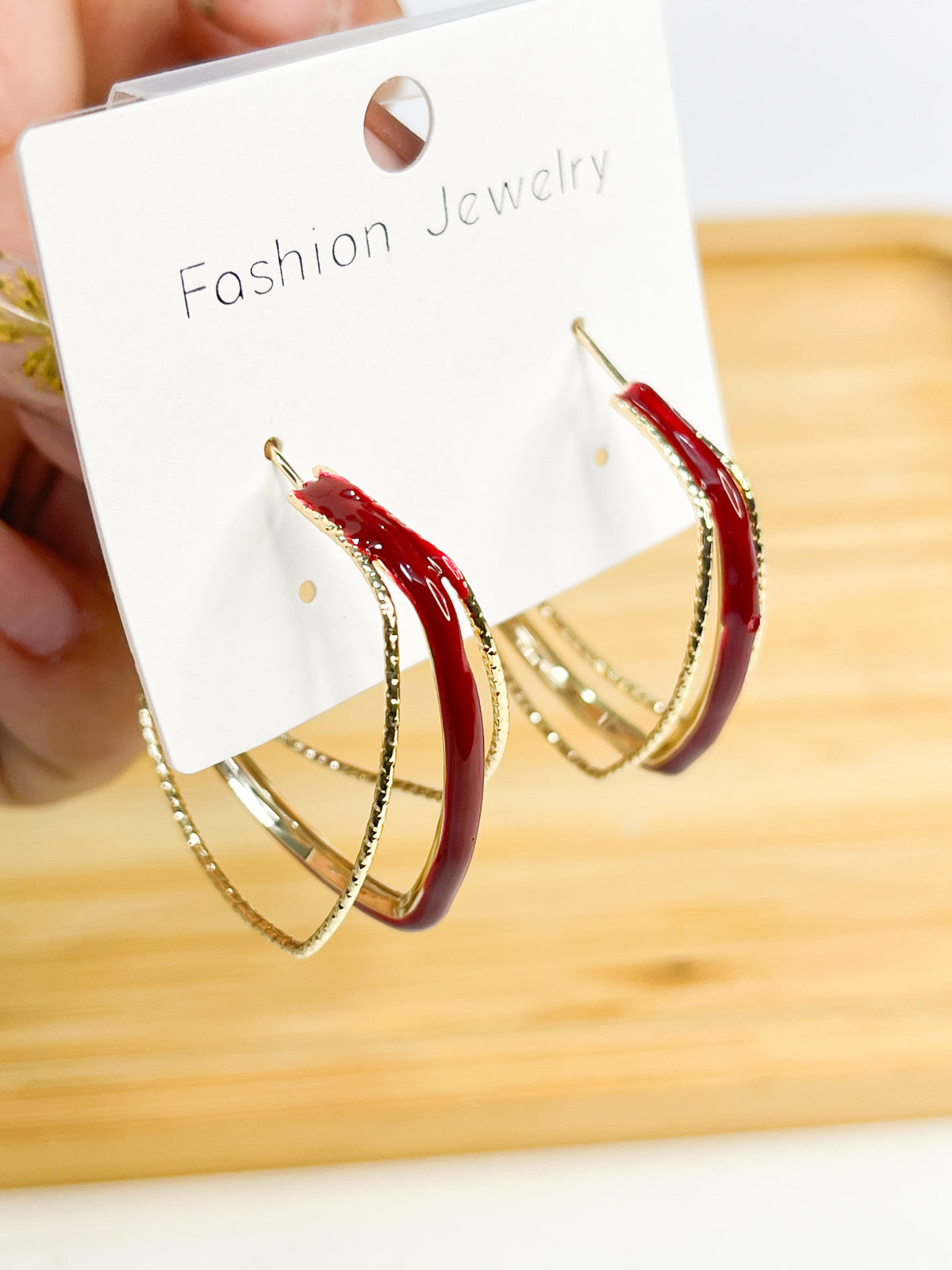 ETC-ARE-208 - PAR DE MAXI ARETES ELEGANTE CON PERLAS #104