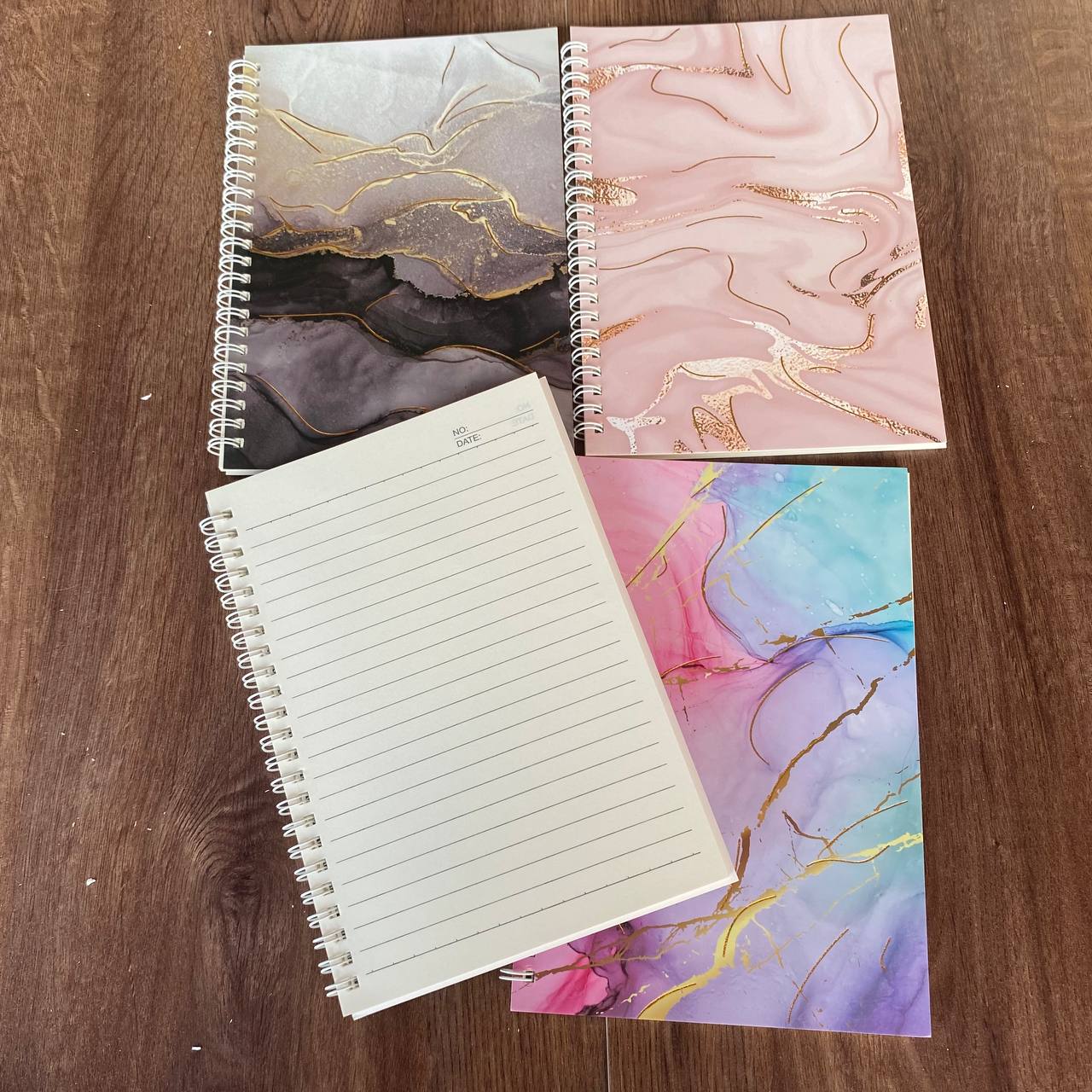 DM-2158-19 - Cuadernos Marmoleados