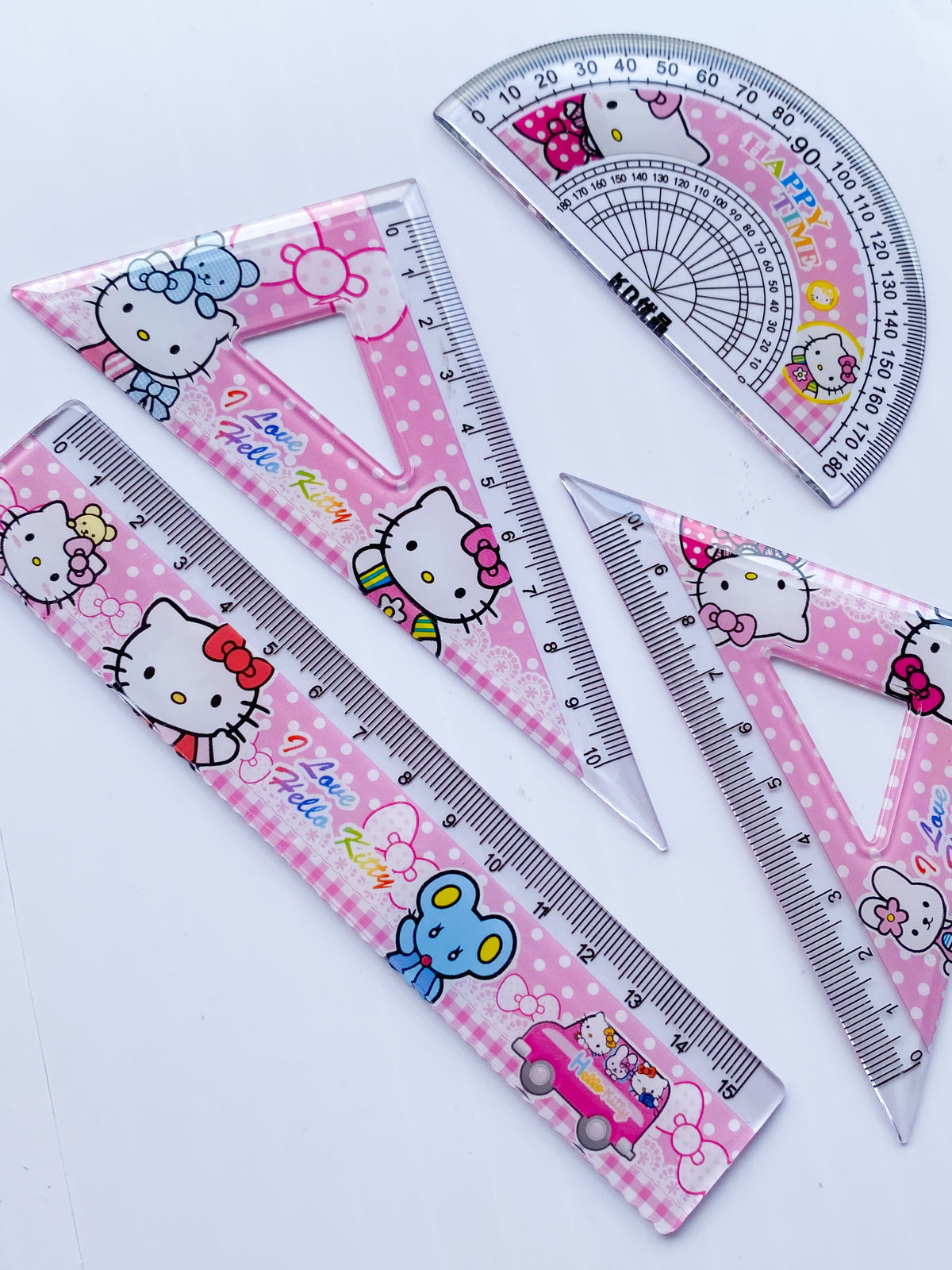 ETC-REG-001 - JUEGO GEOMETRICO PEQUEÑO DE HELLO KITTY