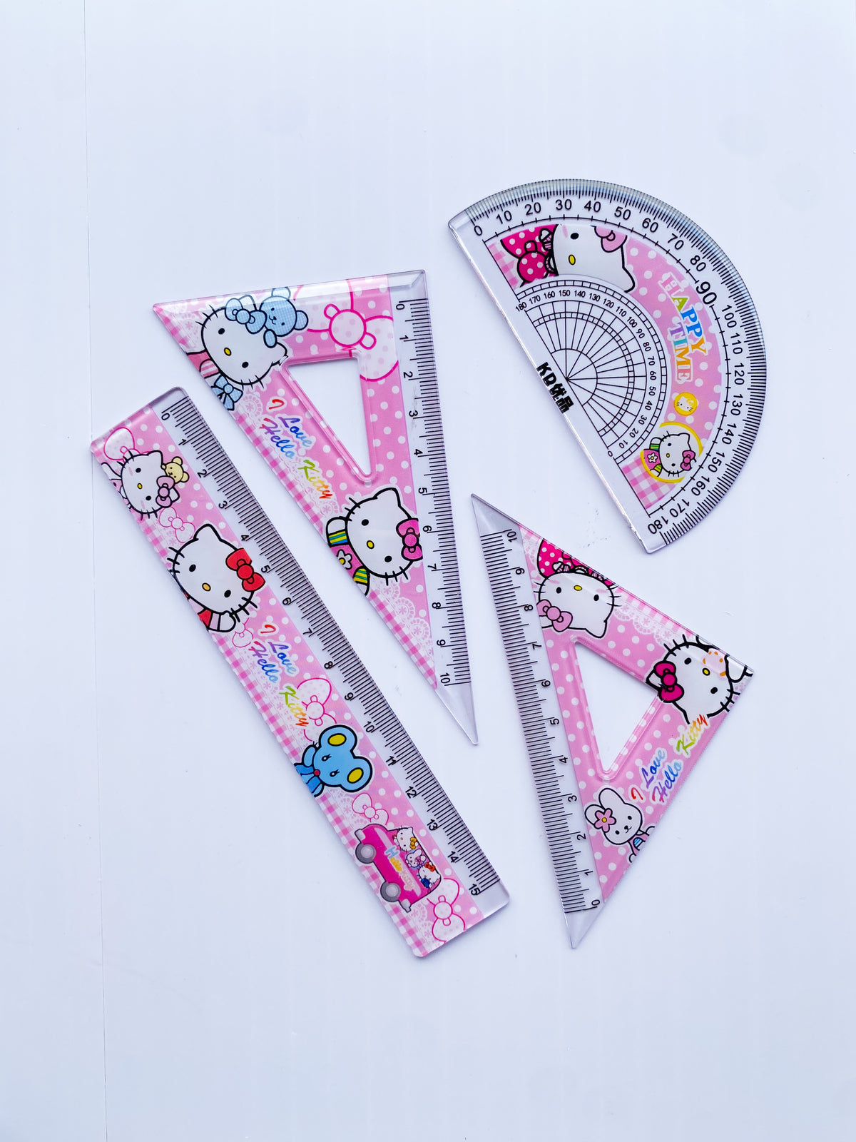 ETC-REG-001 - JUEGO GEOMETRICO PEQUEÑO DE HELLO KITTY